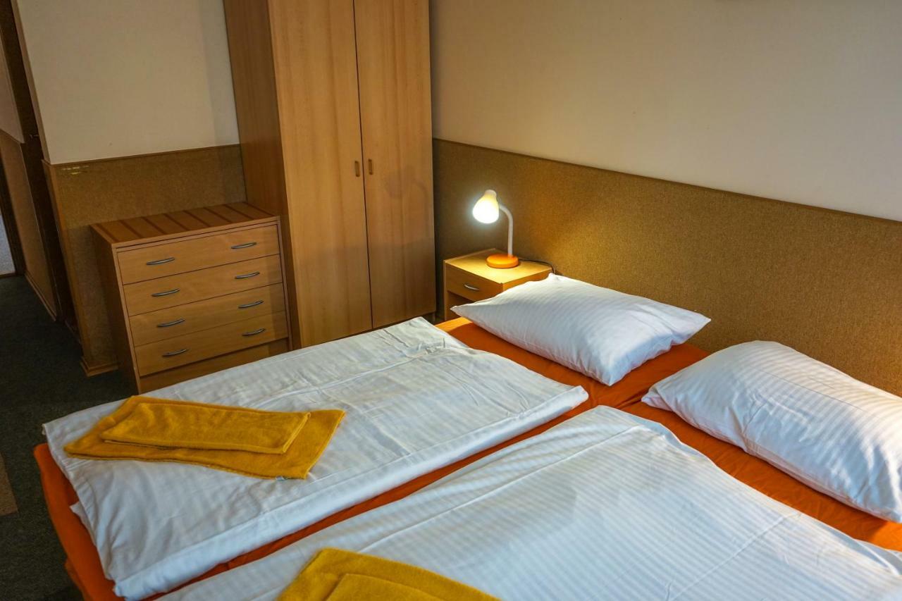 Pension Fox Prague Exterior photo