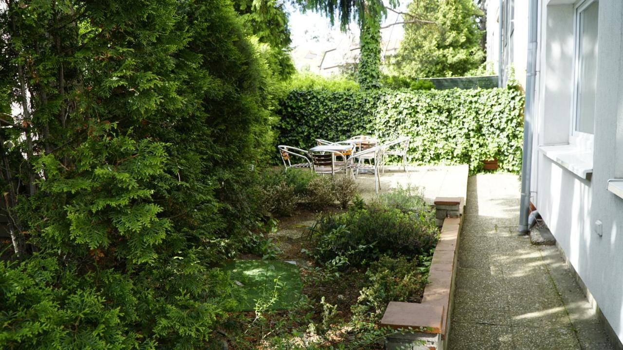 Pension Fox Prague Exterior photo
